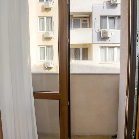 Bright In Location In By Flat Mаnager Apartamento