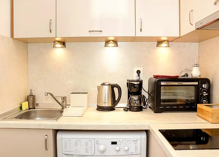 Bright In Location In By Flat Mаnager *